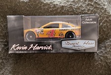 #4 KEVIN HARVICK BUDWEISER GOLD 2015  SS ACTION 1/64