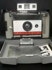 Vintage Polaroid Automatic 220 Land Camera Instant Film Camera w Case UNTESTED