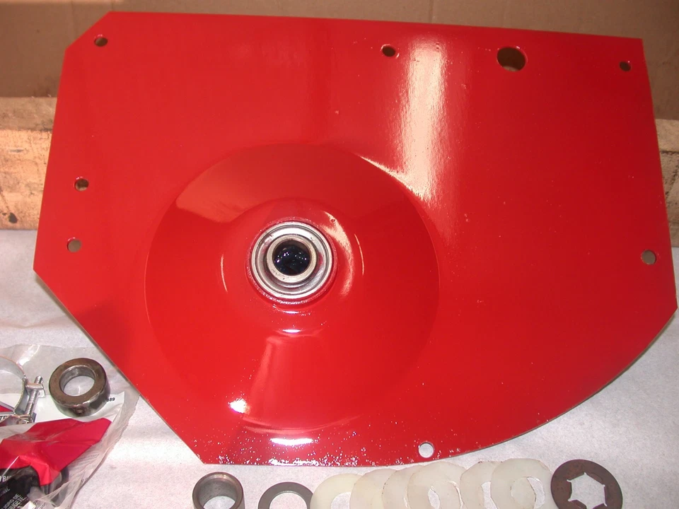 Motor trasero pargo piloto.  Guardabarros izquierdo 7037958.  kit reacondicionado, bota, precinto. Foto 2 de 4