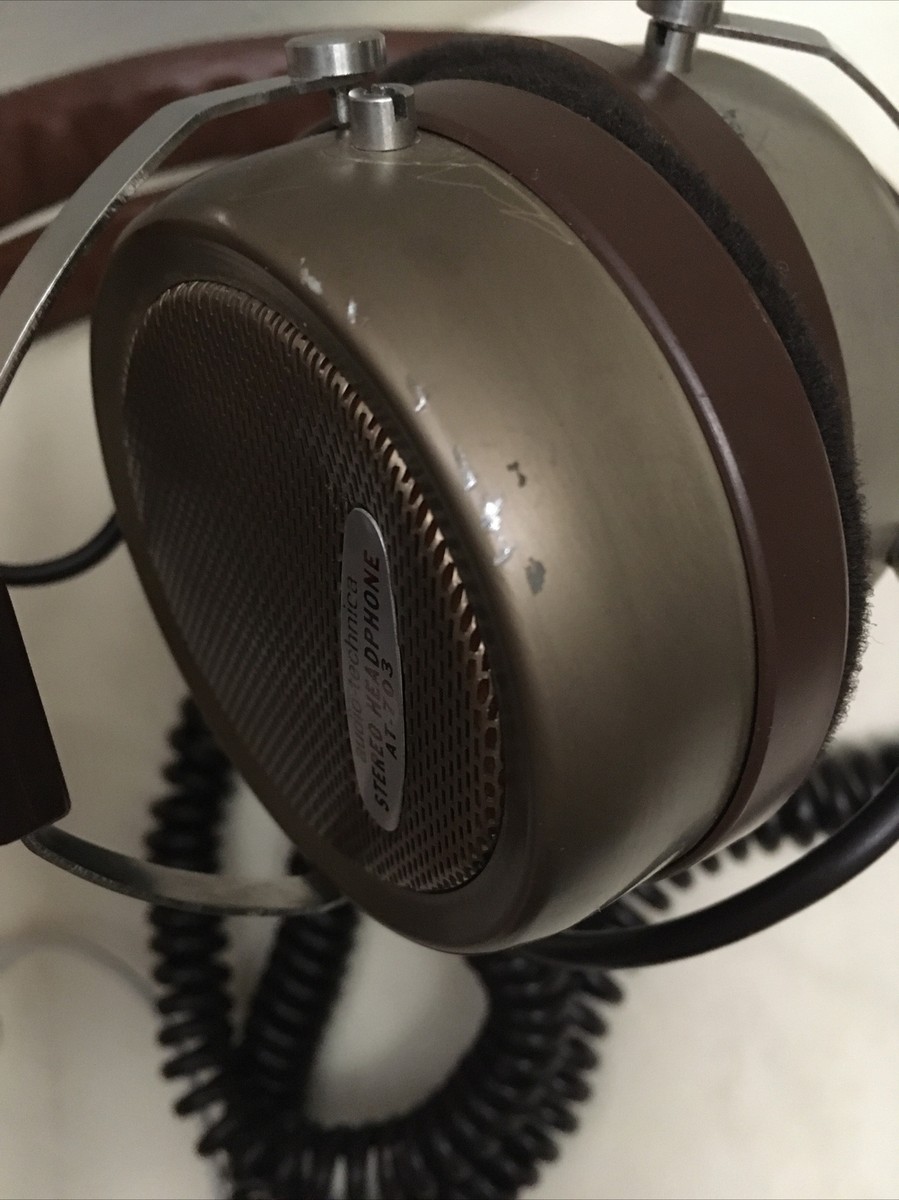 audio-technica オーディオテクニカ ヘッドホン AT-703当時物 オーディオテクニカ AT-703 ステレオヘッドホン 当時モノ 希少品