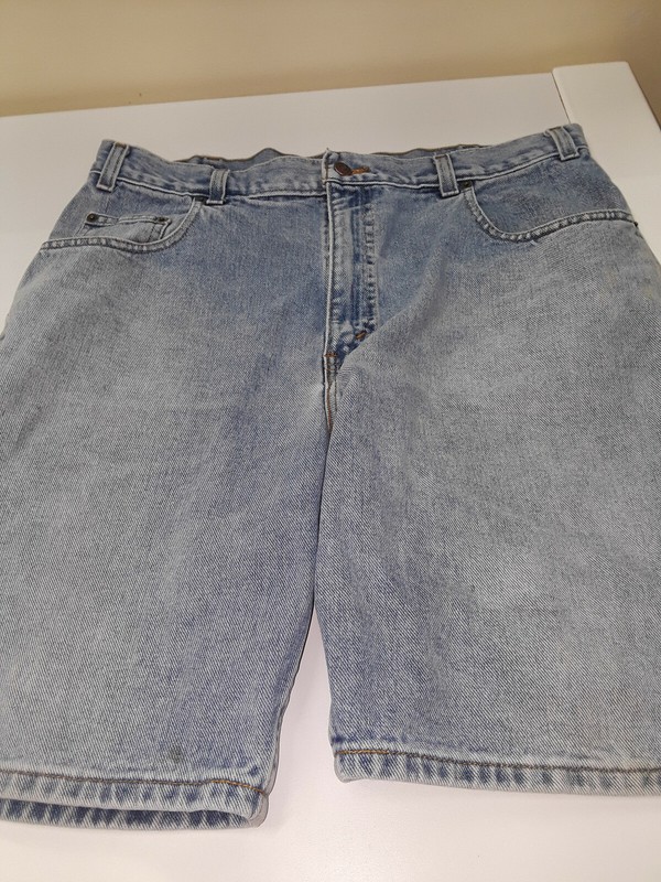 Arizona Jeans Co. denim shorts relaxed fit sz 36