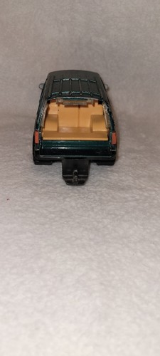 Vintage Tootsietoy Vehicle SUV Chevy Chevrolet Tahoe 1996 Red Truck 6" - Picture 4 of 5