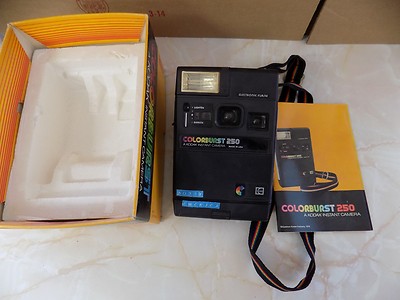 KODAK COLORBURST 250 INSTANT CAMERA SHUTTER ACTIVATES
