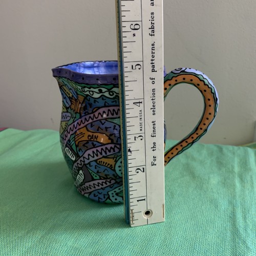 GERARD STOWELL SIGNED ART POTTERY Jazzy hand painted pitcher 4 1/2" - Picture 2 of 11