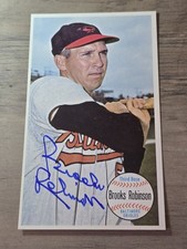 Brooks Robinson Signed Auto 1964 Topps Giants Baltimore Orioles Card #50