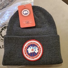 Canada Goose Knit Hat Beanie Brand New With Tags Dark Gray