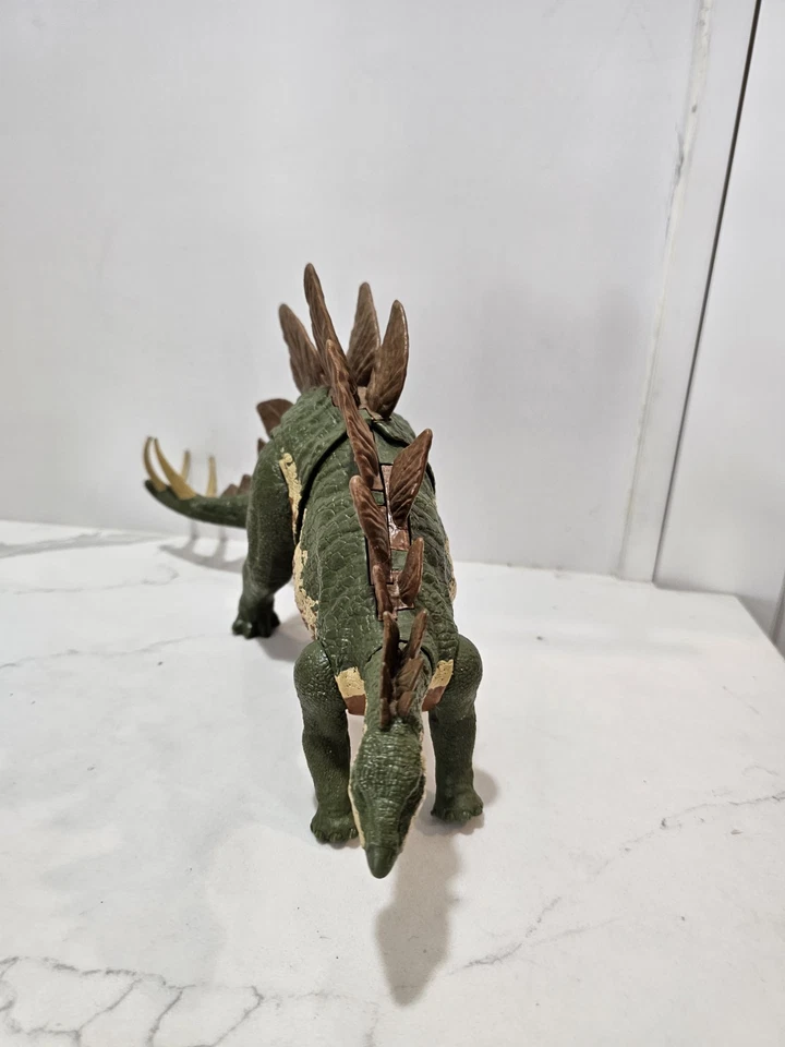 Jurassic World Camp Cretácico Dino Escape STEGOSAURIO Mega Destructores Dinosaurio Foto 2 de 4