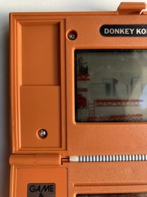 Donkey Kong Game and Watch Nintendo in box