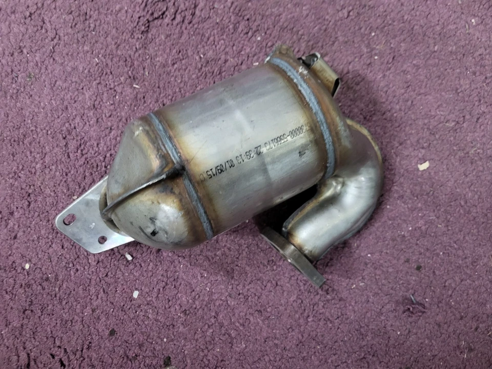 GENUINE NEW NISSAN INTERSTAR MOVANO MASTER 3 WAY CAT 2090 00QAB - Image 2 of 3