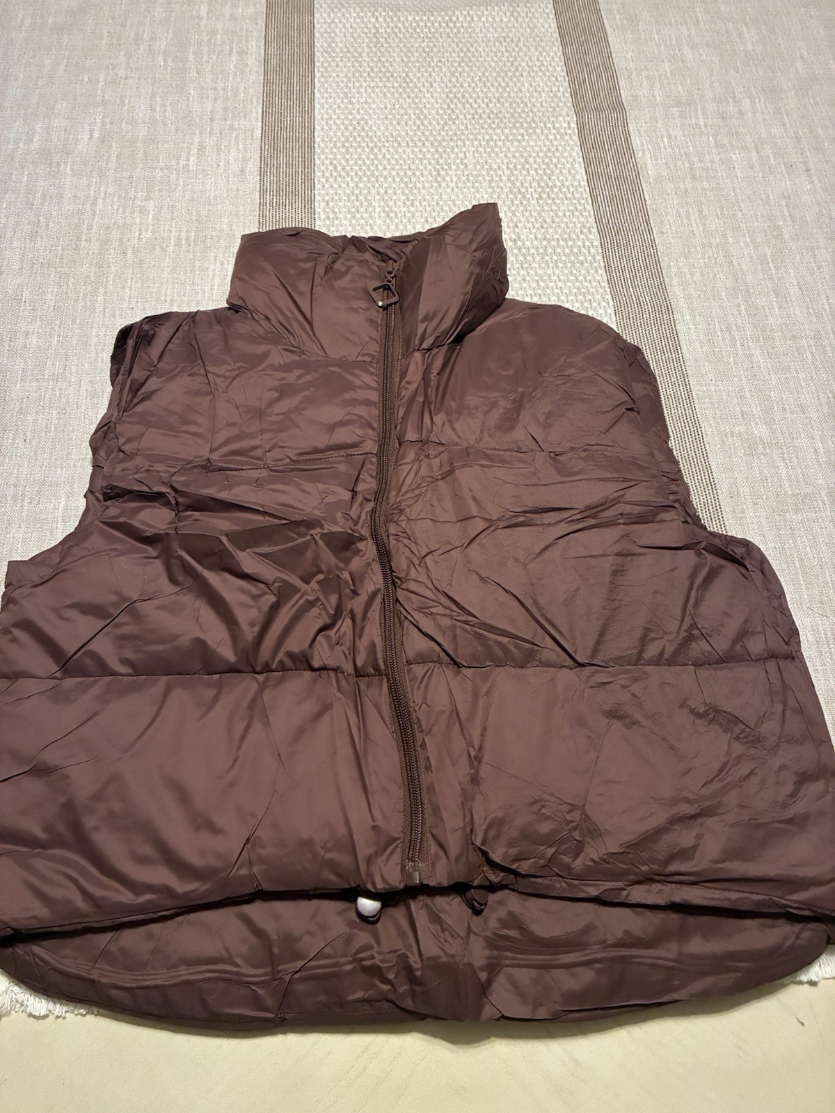 Women’s Crop Vest/ Brand New/ Small/brown/full Zip/ANAYSN