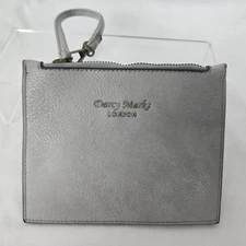 Darcy Marks London Wristlet Silver Gray Zipper Closure 6.5" x 5.25" EUC
