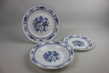 Arcopal France 3-teiliges Geschirr Set Blau Blumen Suppen Teller