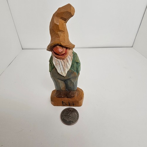 Hand-Carved Wooden Gnome Figurine Signed “DH” – Folk Art Style Vintage Miniature - Picture 2 of 8
