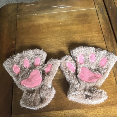 Therian hand paws, brown