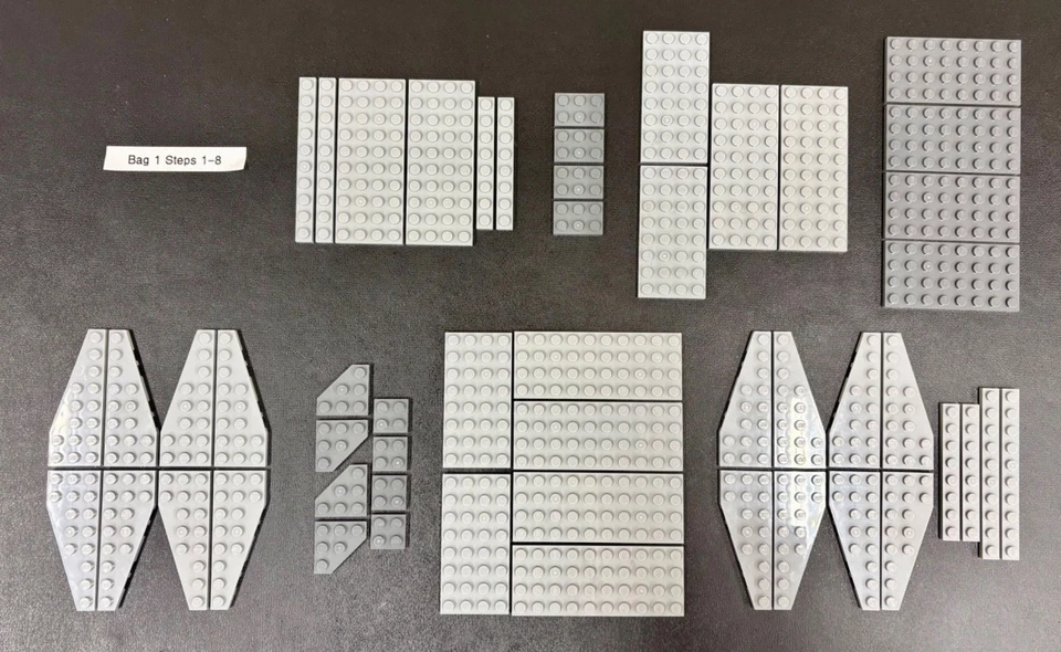 LEGO Star Wars UCS Death Star 10188 **Complete/Manual/All Minifigs/No Box** - Image 3 of 4