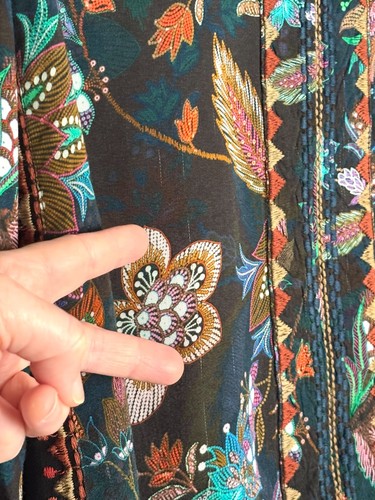 JOHNNY WAS Workshop Damen mühelos schwarz Seide bestickt Blumen Boho Top XS - Bild 13 von 15