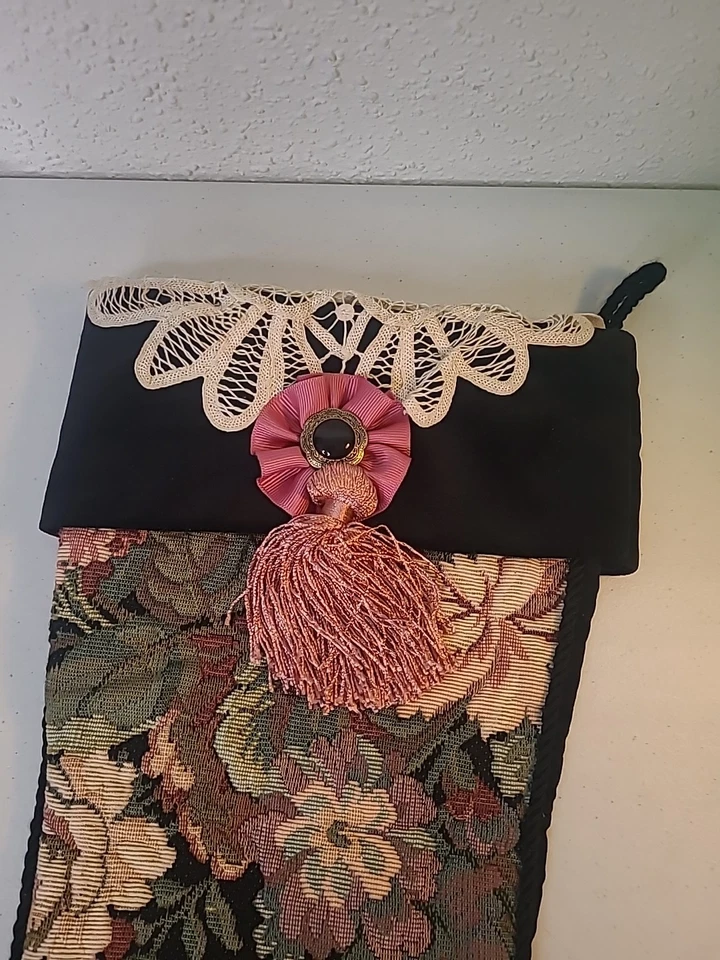 Medias de Navidad Victorianas Estilo Regal Rosa Floral Tapiz Borla Juego de 2 Foto 4 de 4