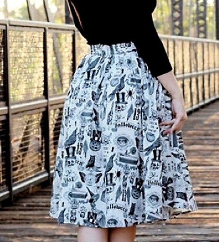 Folter Halloween Skirt - Bild 1 von 5