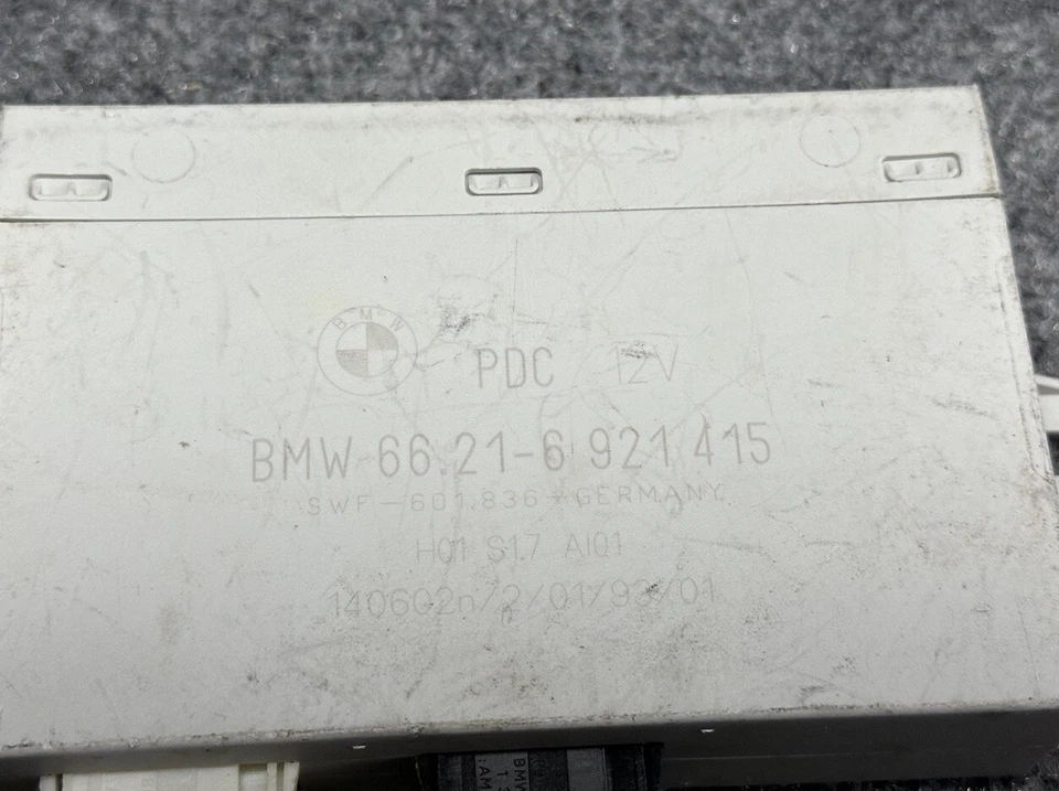 BMW 325i E46 2001-2005 módulo de control asistente de distancia de estacionamiento OEM KM604264 Foto 3 de 3