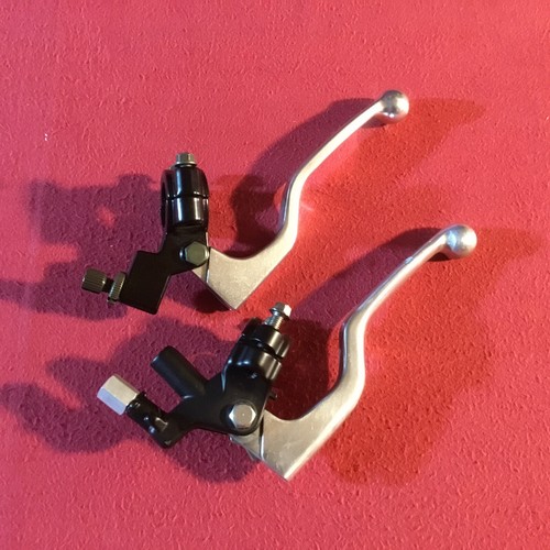 Universal Clutch Perch Mount With Lever