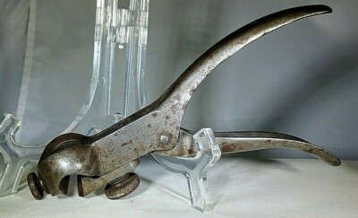 G.L. Holt Sawtooth Tool Hartford CT 