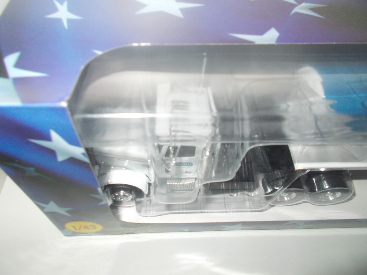 【激レア】イクソ アルタヤ 1/43 Freightliner ターミネーター Yahoo!オークション - 激レア イクソ・アルタヤ製 1/43 Freightliner F