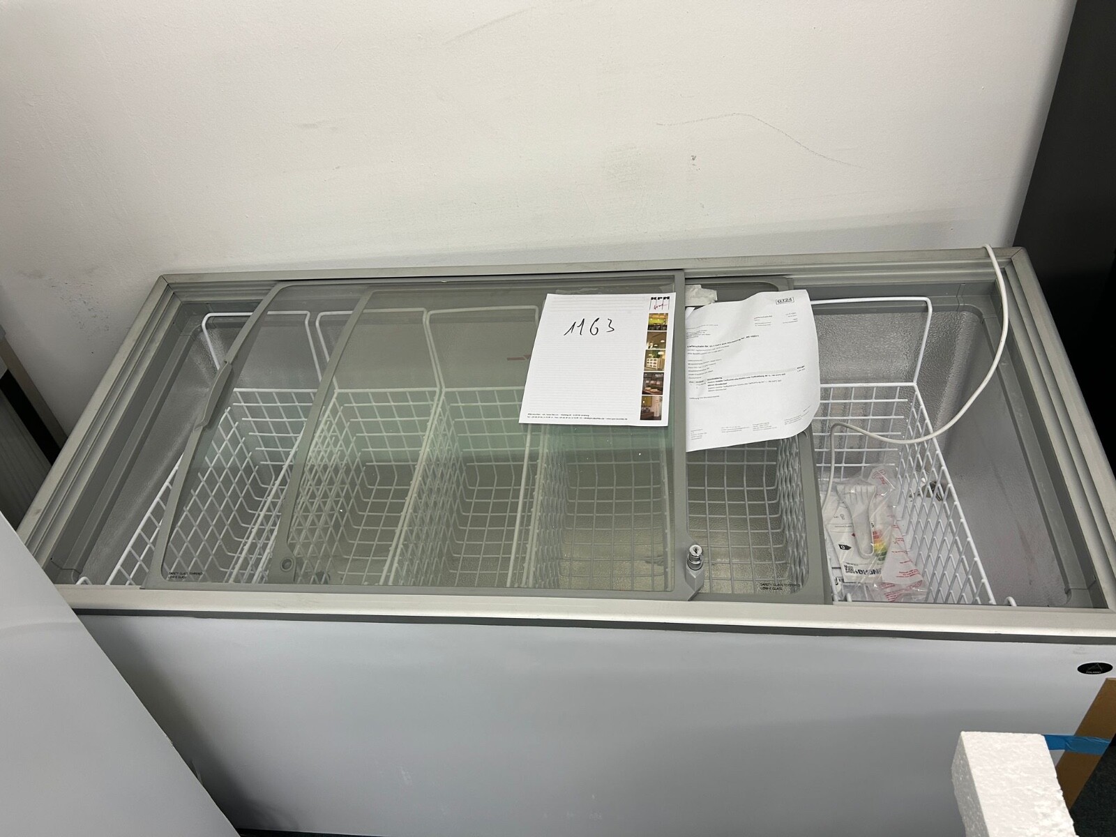 Gastro Tiefkühltruhe Kühltruhe Tiefkühlung 461 L -18/-24°C ISO 60mm Glasdeckel