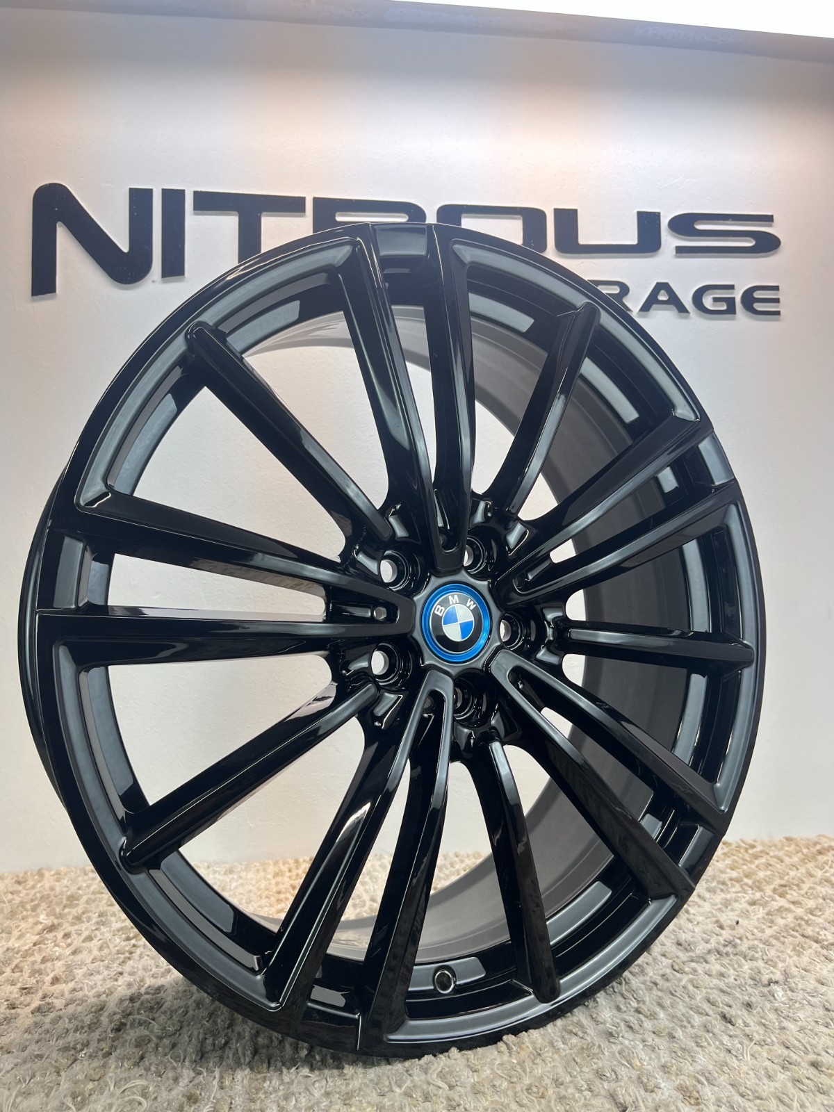 20" BMW i8 Factory OEM Forged Style 516 Black Wheels 152C
