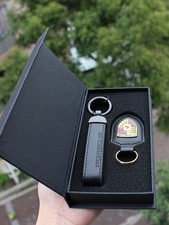 New Porsche Leather Crest Key Ring Fob Black Set Wap0500950e With Box
