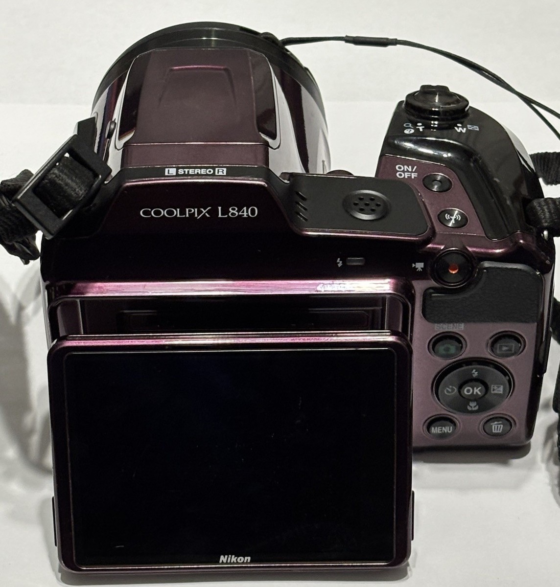 Nikon COOLPIX L840 16.0MP Digital Camera Plum Purple SD 2GB Card