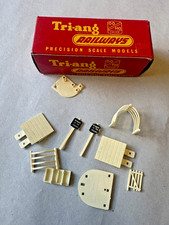 RARE TRIANG R187 PEDESTRIAN CROSSING SET BOXED, K1