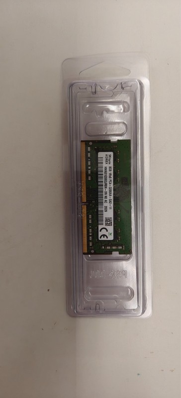 SK Hynix 8GB DDR4 3200MHz UDIMM Desktop Memory RAM HMAA1GU6CJR6N-XN
