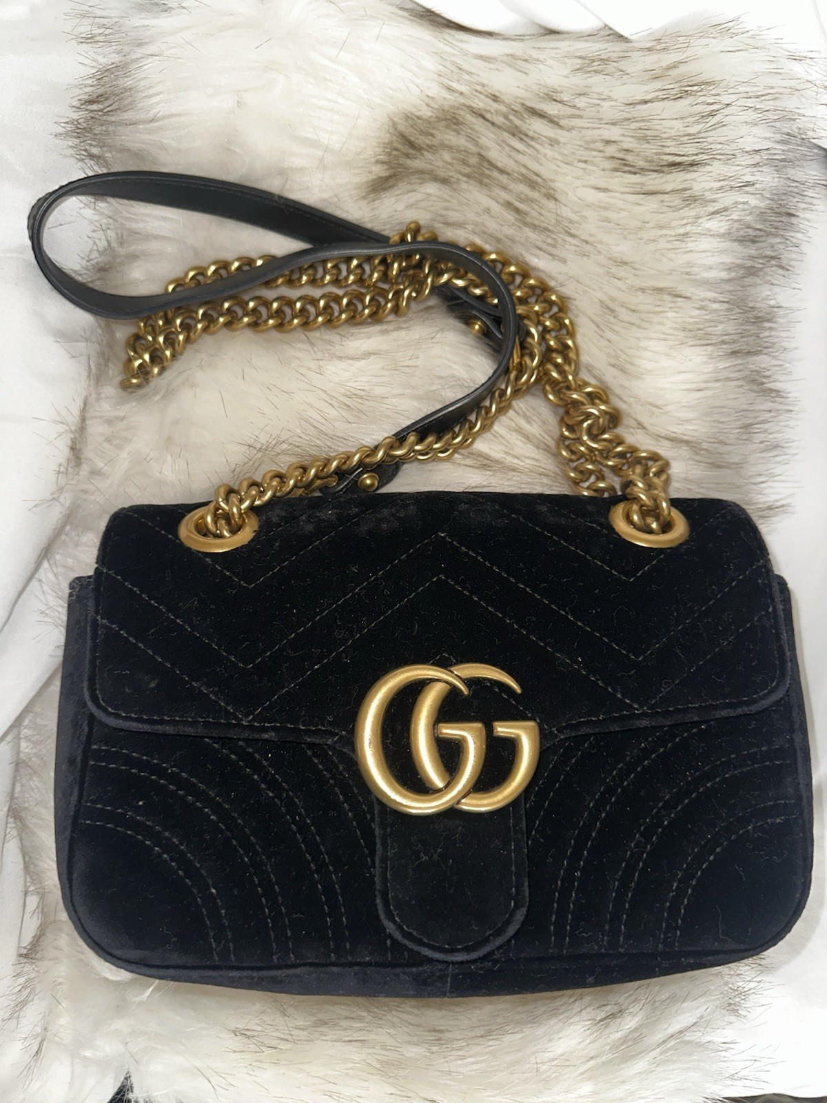 Gucci GG Marmont Shoulder Bag Mini Black Velvet