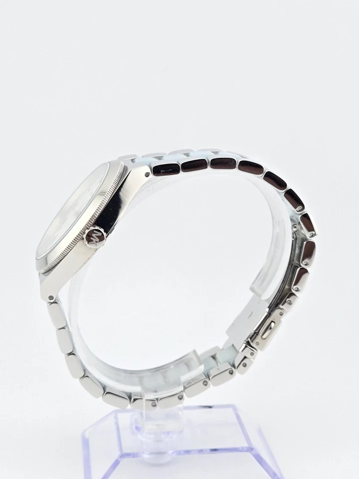 Reloj para mujer Michael Kors Channing esfera plateada acento azul - MK6150 ($275 precio de venta sugerido por el fabricante) Foto 4 de 4