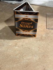 2023 Leaf Dressed To The Nines History Book 9 JSY CARD BRYANT/MANTLE/ PAYTON /25