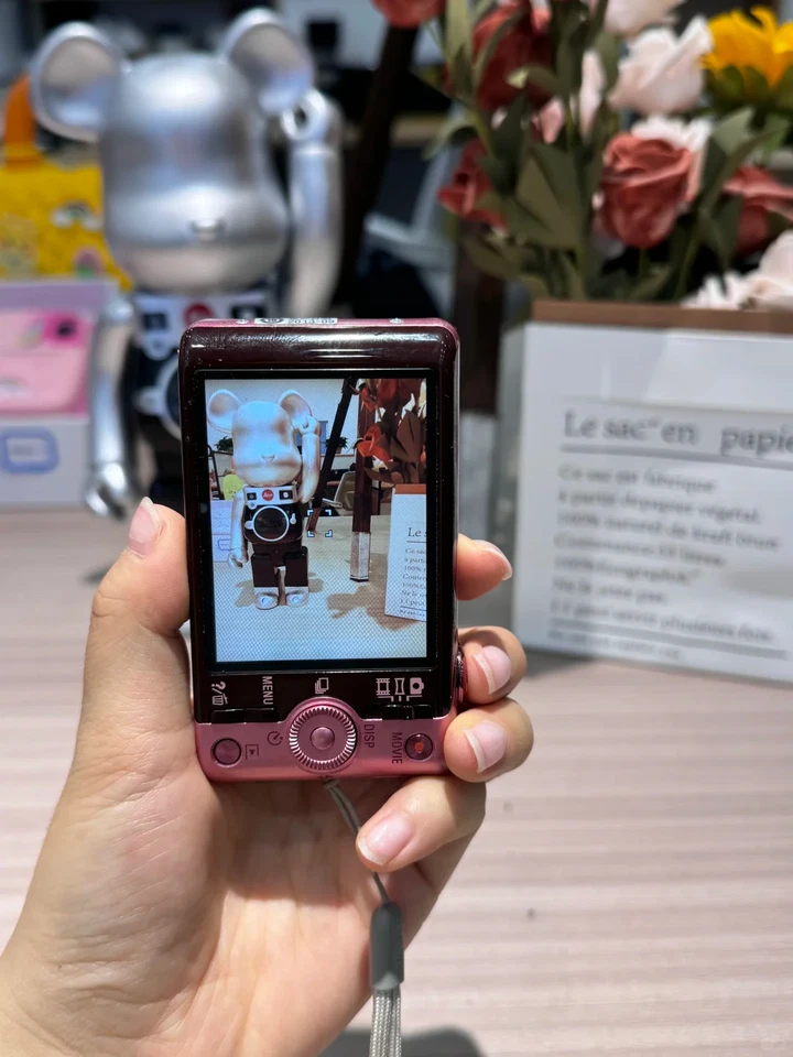 Cámara digital compacta Sony Cyber-shot DSC-WX200 18,2 MP 10x zoom rosa Foto 2 de 4