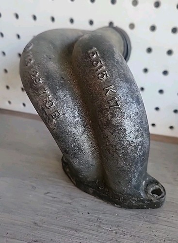 1971-1974 VW VOLKSWAGEN 1600 DUAL PORT INTAKE MANIFOLD - 113129710D - RIGHT SIDE - Picture 2 of 5