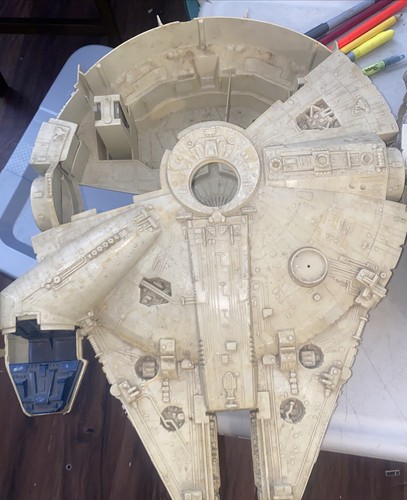Veicolo Kenner Star Wars Millennium Falcon 1979 vintage incompleto per ricambi - Foto 2 di 6
