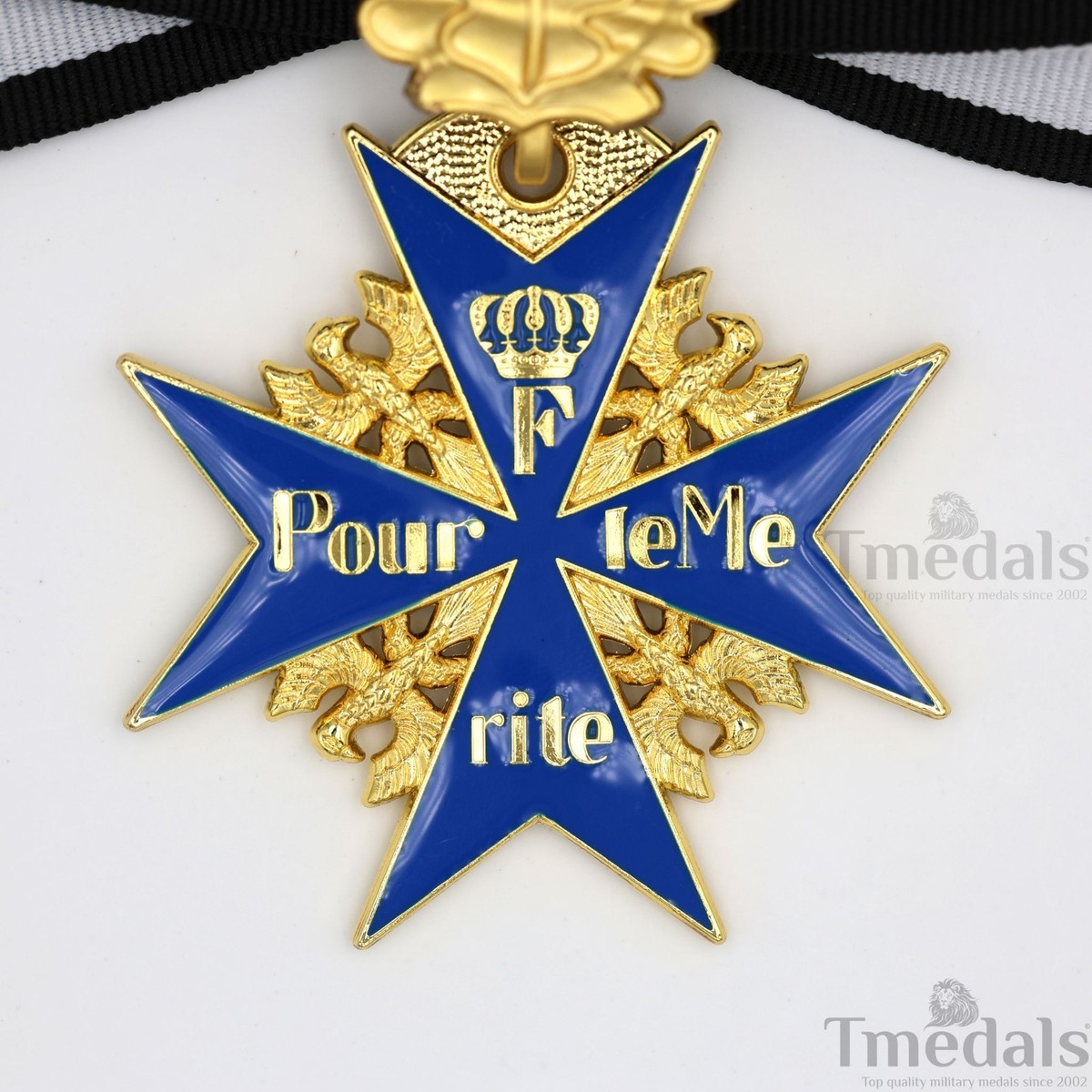 WWI German Pour le Mérite Blue Max Medal with Oak Leaves – Replica 