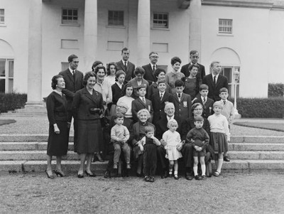 President of Ireland Eamon De Valera seated wife author Sin�ad De - Old Photo