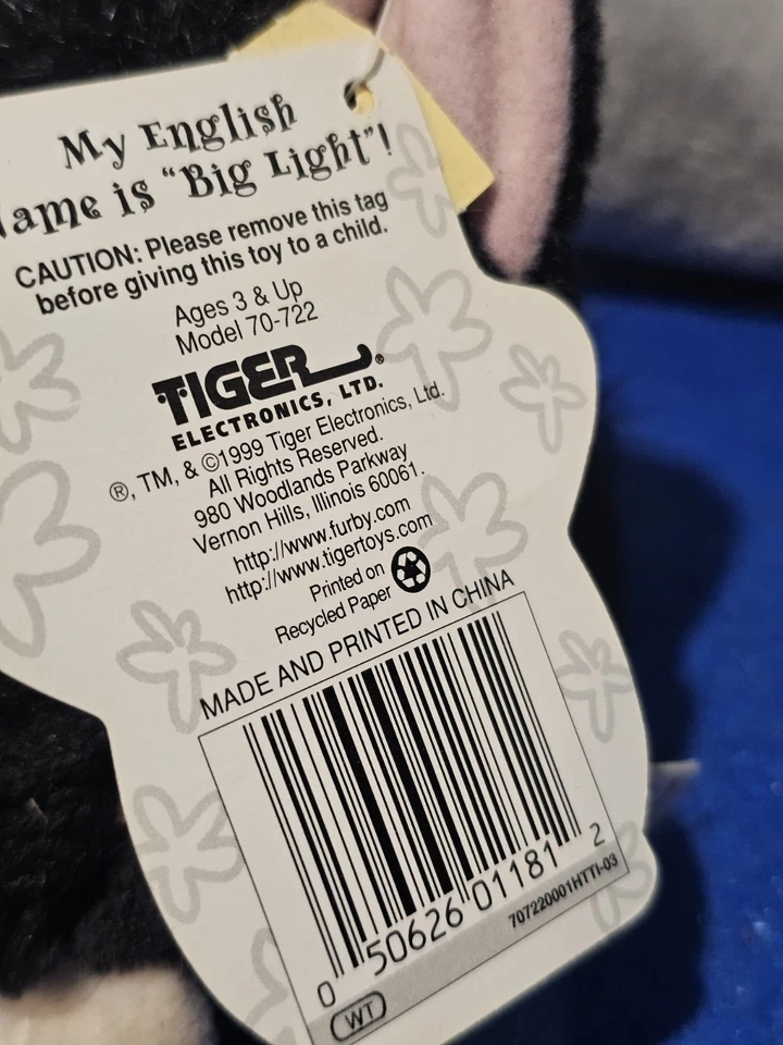 1999 Furby Buddies BIG LIGHT Bolsa de Feijão de Pelúcia Olhos Verdes Pretos com Etiquetas Tigre - Imagem 2 de 3