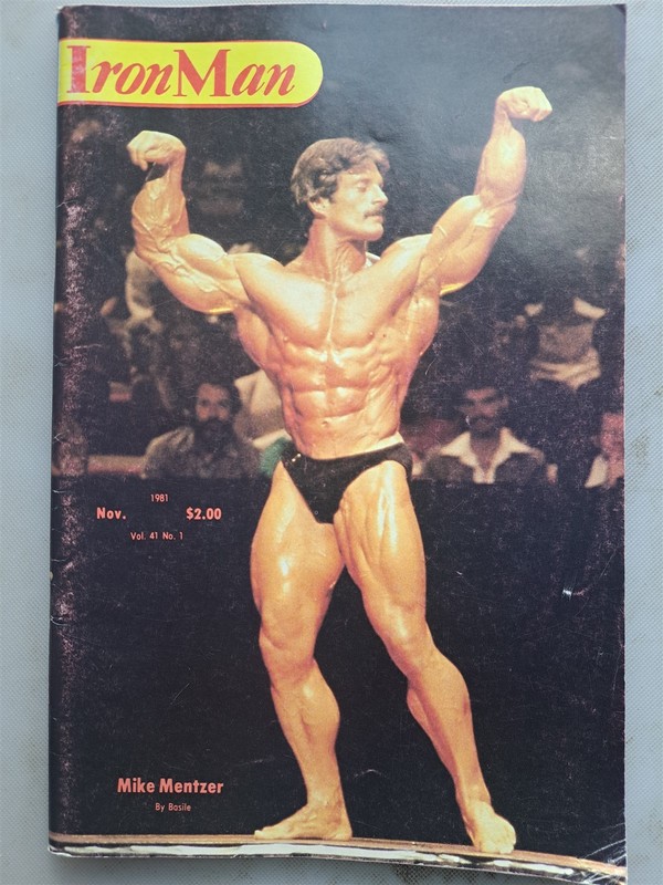 Iron Man Magazine - November 1982 Issue - Mike Mentzer Cover