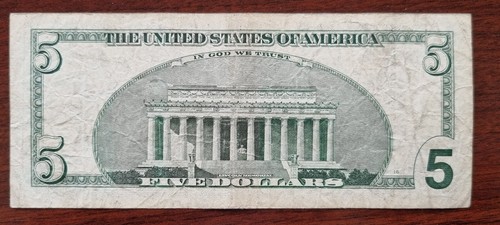 2003 Five Dollar Bill $5 FANCY SERIAL NO 33311555 Federal Reserve Note #81497 - Picture 2 of 2