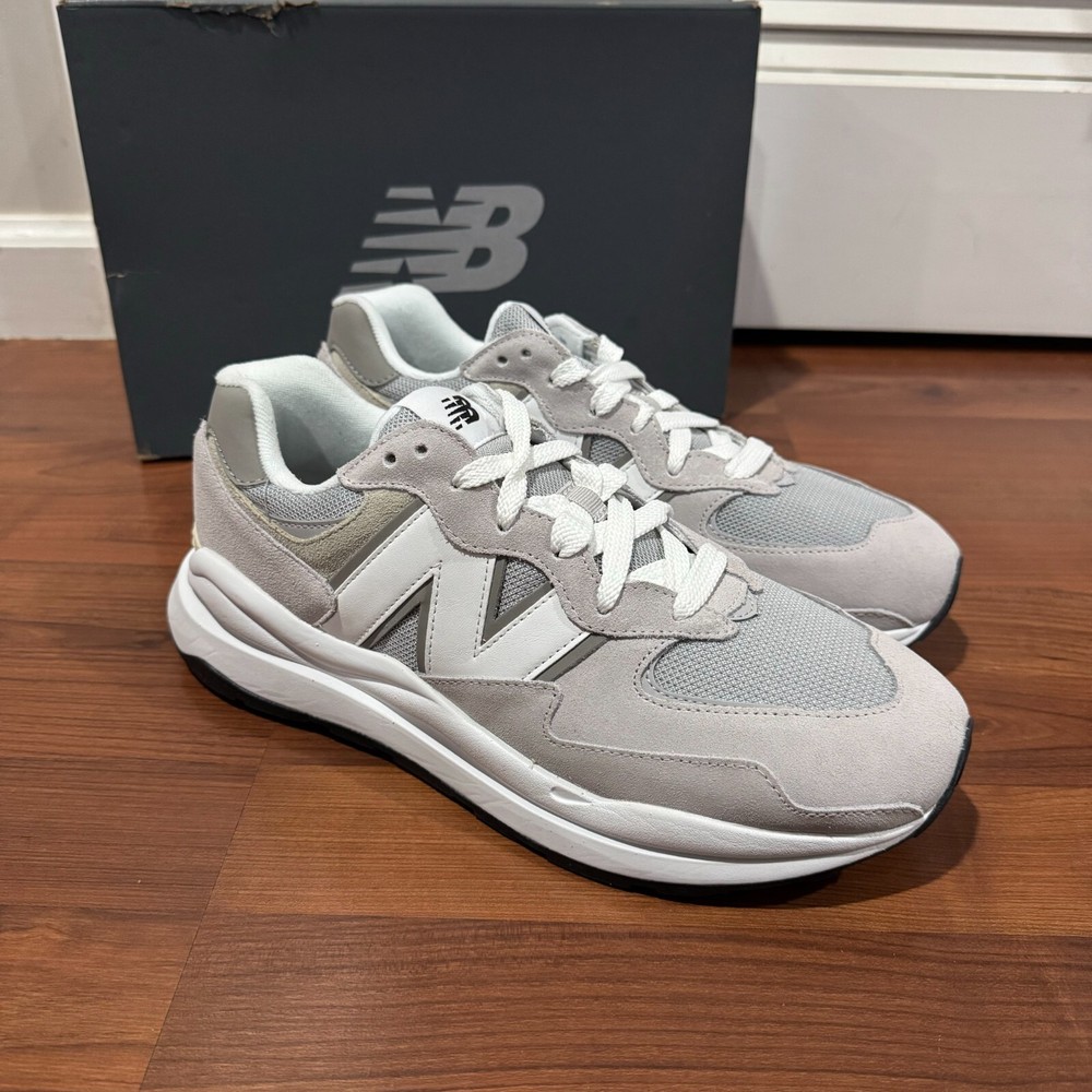 New With Box New Balance 57/40 Rain Cloud Mens Size 10.5 M5740CA