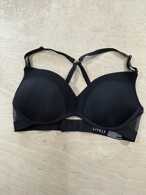 Lively Wireless Lightly Lined Plunge J-hook on back Bra size 34C Black