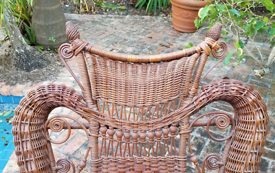 ANTIQUE VICTORIAN 1895 WAKEFIELD WICKER PLATFORM ROCKER