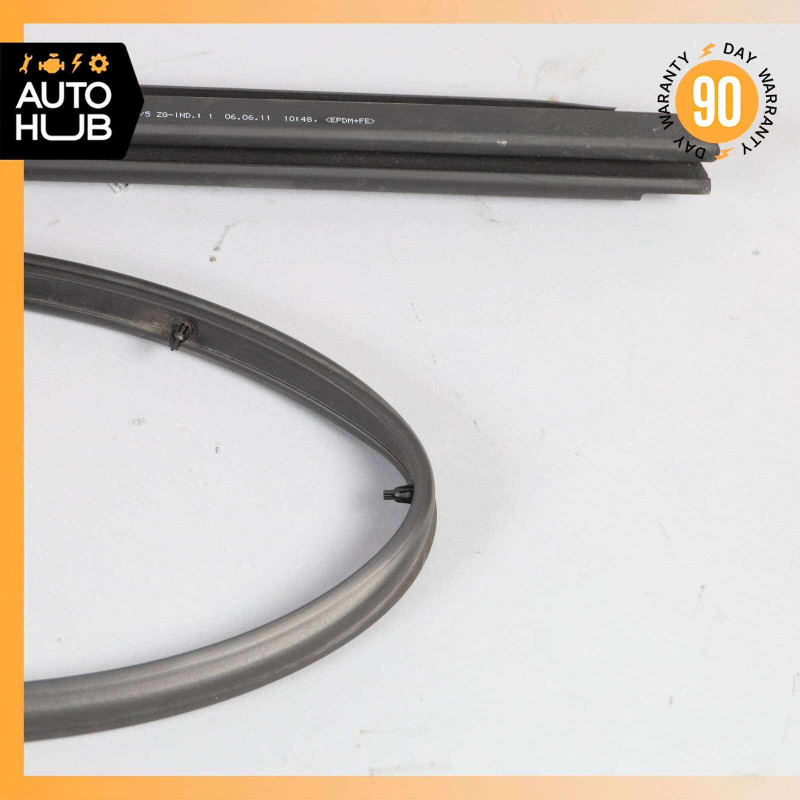 08-19 Maserati GranTurismo M145 Left Side Door Inner Seal Rubber OEM