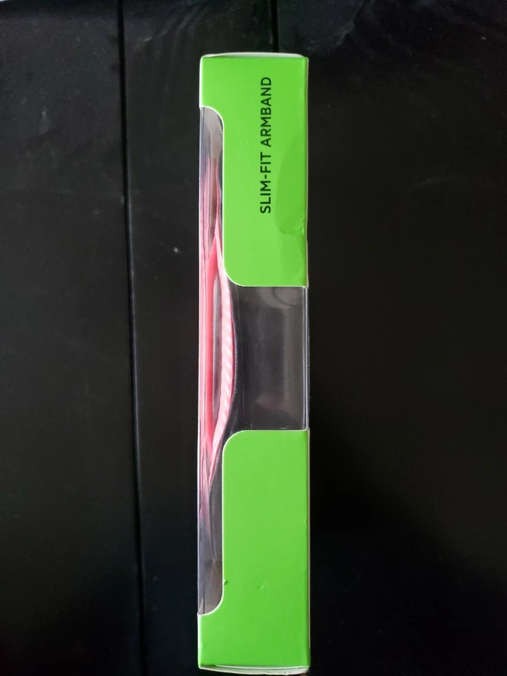 Brazalete Belkin Slim Fit Rosa para iPhone SE/5s/5c/5 Nuevo Se Adapta a Brazo de 7.5-12 Pulgadas Foto 3 de 4