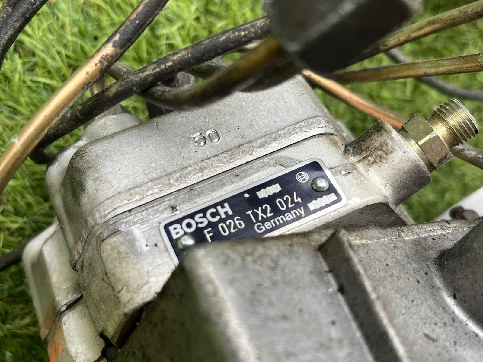 MERCEDES W123 280e FUEL METERING HEAD & AIR FLOW Bosch F 026 TX2 024 eBay