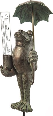 Evergreen Metal Frog Statue with Umbrella Glass Rain Gauge | Green | Garden 
